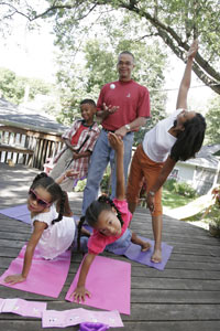 iyl_abramsfamily300.jpg
